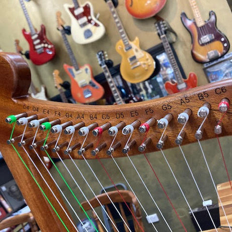Opus 15-String Diatonic Wooden Harp in Natural Finish Bring Out Your Inner Cherub!