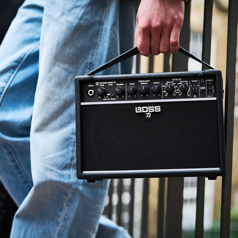 BOSS Katana MINI-X battery powered amplifier