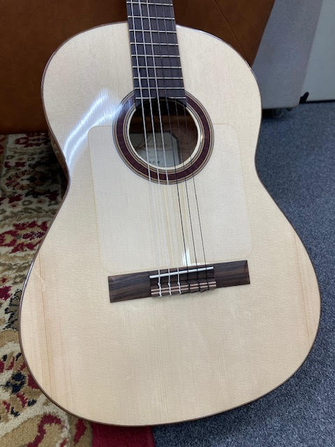 Kremona Rosa Diva All Solid Spruce / Silver Oak Classic Guitar