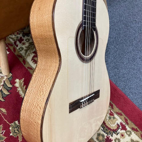 Kremona Rosa Diva All Solid Spruce / Silver Oak Classic Guitar