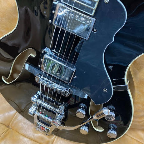 Hagstrom Tremar HJ500 Hollow Body Guitar in Black Gloss Masterpiece with Attitude