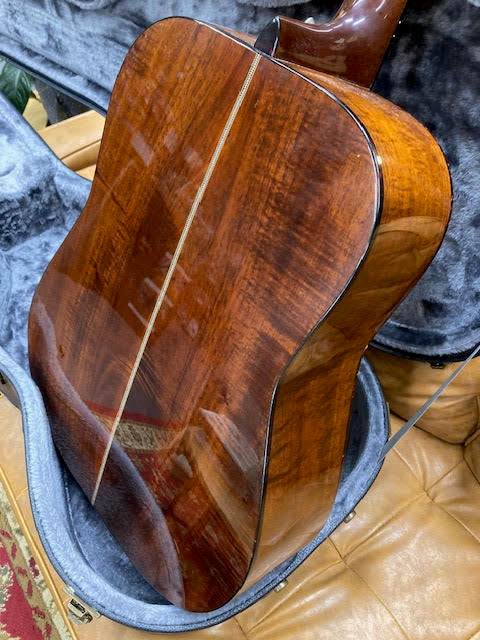 Edmonds D18H Engleman/Koa 2004 Custom acoustic guitar w/hardcase