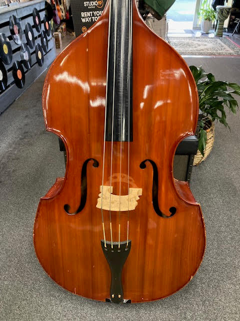 Double Bass 3/4 Allegro brand ? w/ case and bow (preowned)