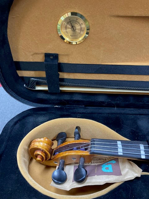 Scott Cao 4/4 violin (preowned)