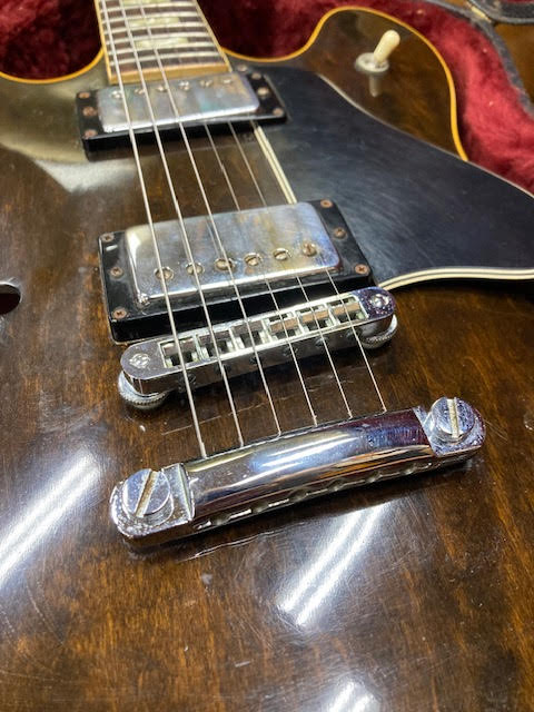 Gibson ES-335 1974-5 Walnut w/ original case
