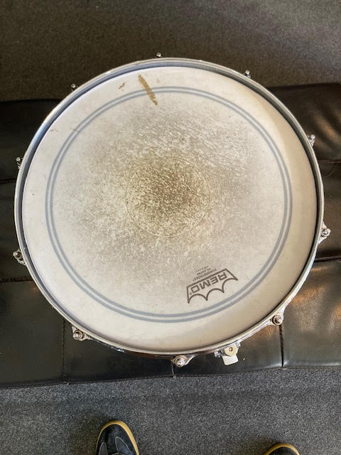 Gretsch Rosewood snare 14 x 6.5 w/ bag (preowned)