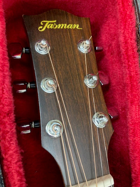 Maton Tasman CW40 1980's acoustic guitar w/ case