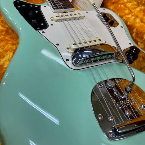 Fender American Original Jaguar 2011 Surf Green w / case and candy