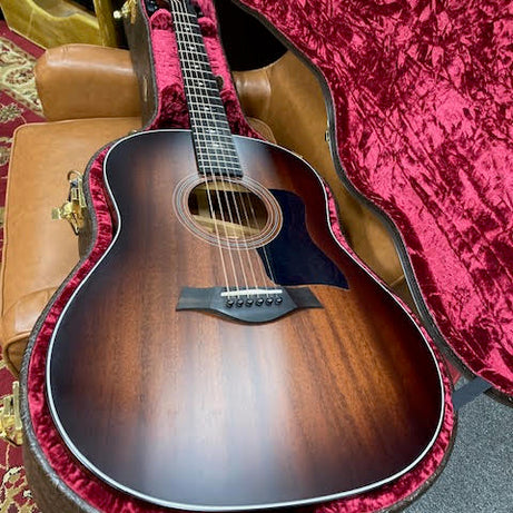 Taylor 327E Grand Pacific acousic/electric guitar w/ case (preowned)
