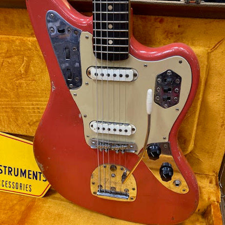 Original 1962 Fender Jaguar (refin) w '62RI case
