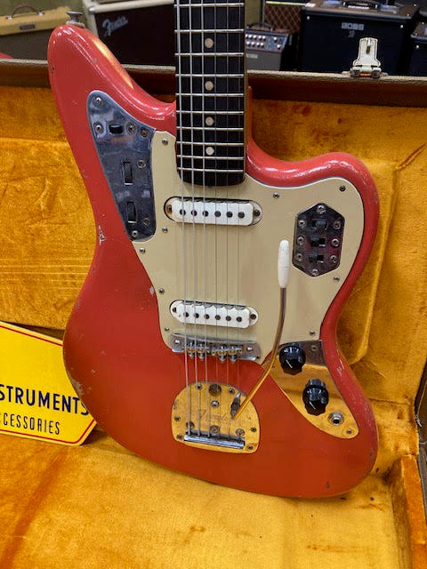 Original 1962 Fender Jaguar (refin) w '62RI case