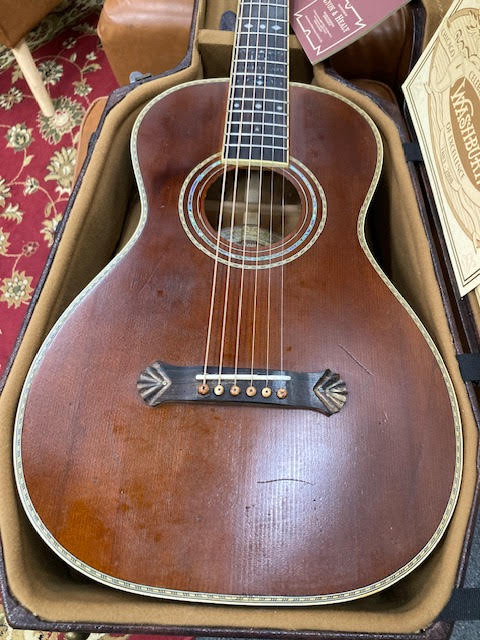 Washburn 125th anniversary limited edition parlour guitar w/ case