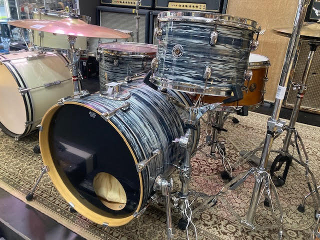 Gretsch Catalina Club Silver Oyster drum kit w/ Zildjian cymbals + hardware (preowned)