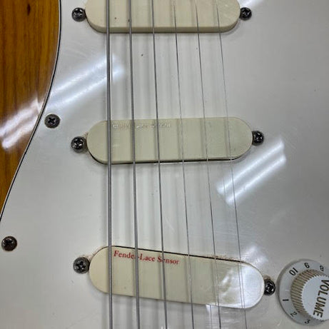 Fender Stratocaster Plus 1991 (one owner) w/ hard case