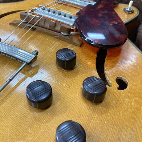 Vintage 1954 Harmony H62 Meteor Blonde w/ case