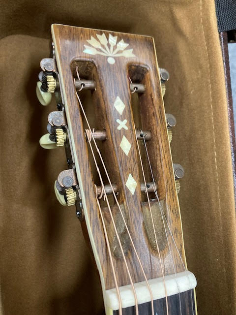 Washburn 125th anniversary limited edition parlour guitar w/ case