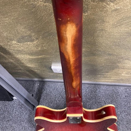 Supro Clermont 1967-8 semi-hollowbody electric guitar w/ case