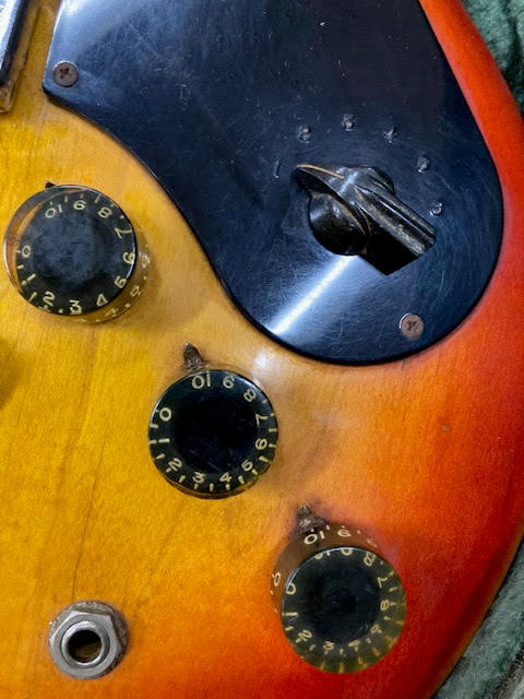 Gibson 1973 LS-6 electric guitar w/ case