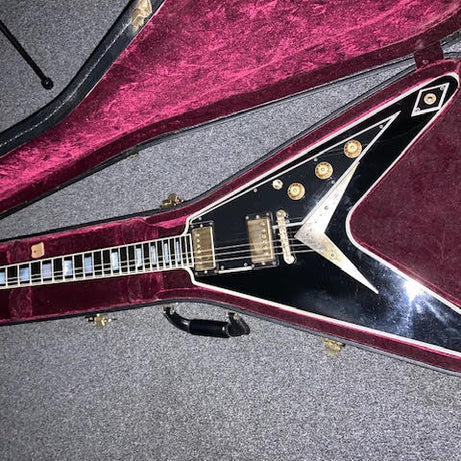 Gibson Flying V Custom Ebony w/ hardcase