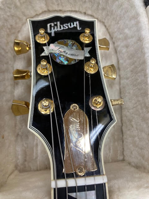 Gibson Les Paul Supreme 2005 w/ hardcase