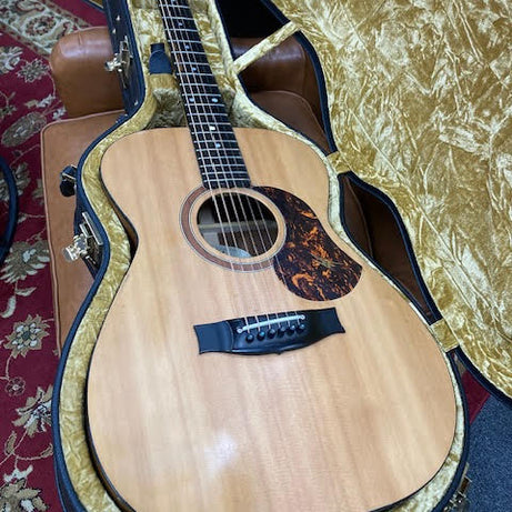 Maton SRS808 blackwood w/ case (preowned)