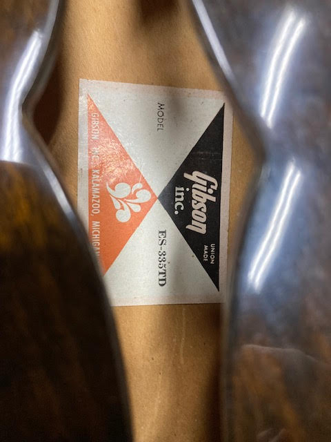 Gibson ES-335 1974-5 Walnut w/ original case