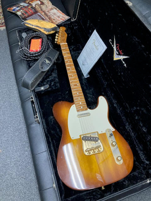 Fender Custom Shop Artisan 2015 Okoume telecaster w/ case