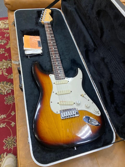 Fender Stratocaster Plus 1991 (one owner) w/ hard case