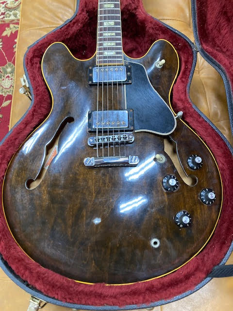 Gibson ES-335 1974-5 Walnut w/ original case