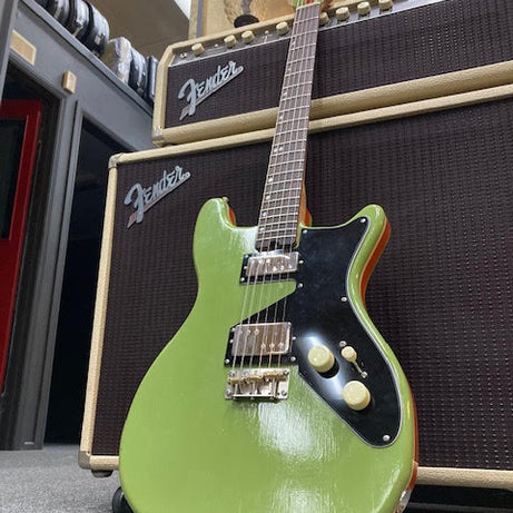 2026 DeluxeTone Cosmopolitan "Super Sonic" w/ hardcase