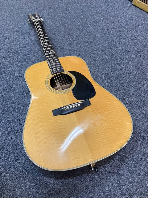 Martin D28 Elvis Presley 2007 w/ hardcase