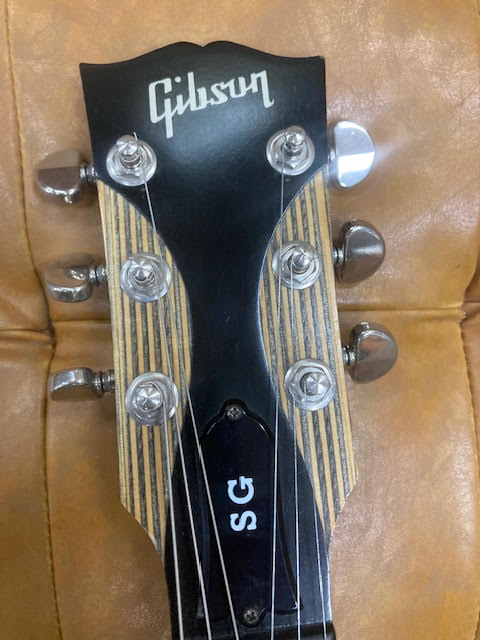 Gibson Zoot 2009 Limited edition  Black and Natural w/ gigbag