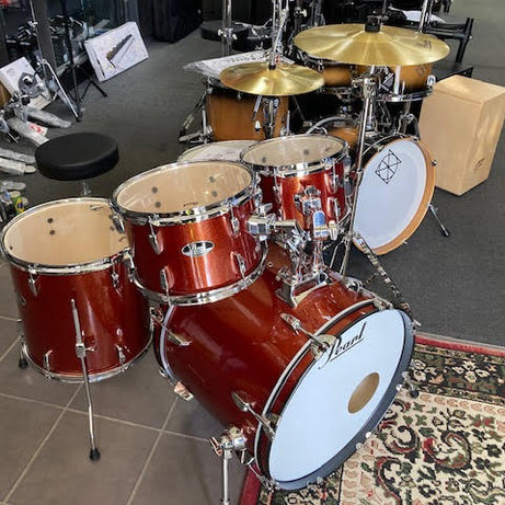Pearl Roadshow 5 piece drum kit package