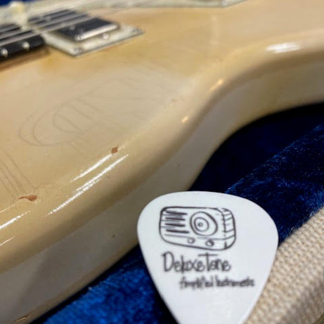 SOLD DeluxeTone Cosmopolitan El Dorado Relic Electric Guitar