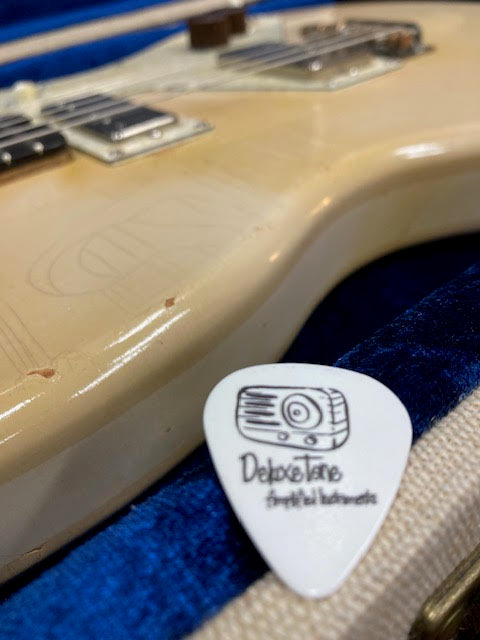 SOLD DeluxeTone Cosmopolitan El Dorado Relic Electric Guitar