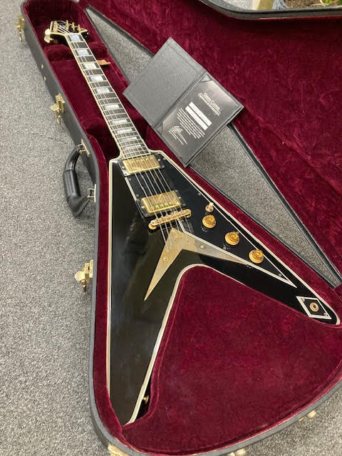 Gibson Flying V Custom Ebony w/ hardcase