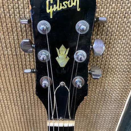 Vintage Gibson SG 1969 w/ original Aus delivered case . Players grade