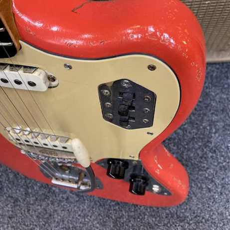 Original 1962 Fender Jaguar (refin) w '62RI case