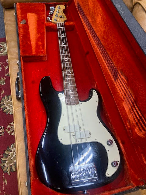 Fender Precision Elite 1983 Vintage Bass guitar w/ Vintage Fender case