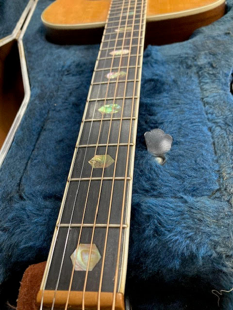 Martin J40M 1985 Vintage Guitar w/ original case