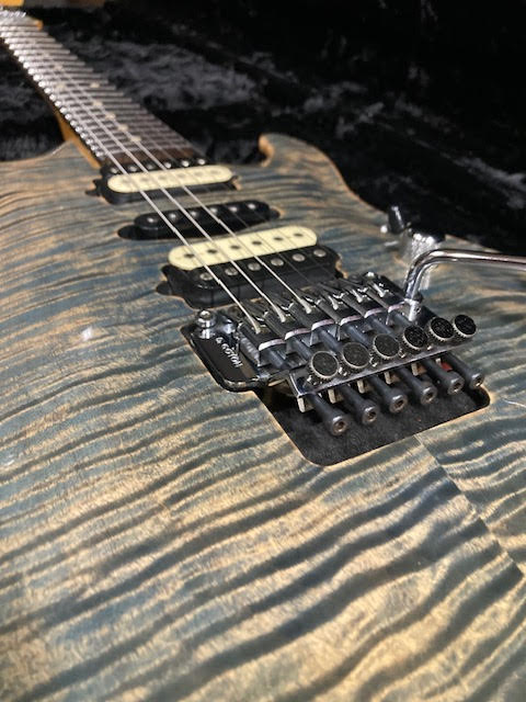 Suhr Carve Top Standard 2010 electric guitar