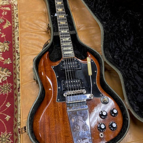 Vintage Gibson SG 1969 w/ original Aus delivered case . Players grade