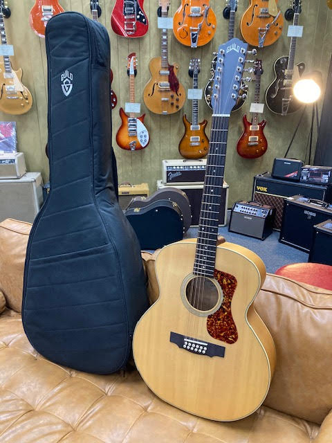 Guild F-2512E 12 string acoustic / electric guitar w/ gigbag (preowned)