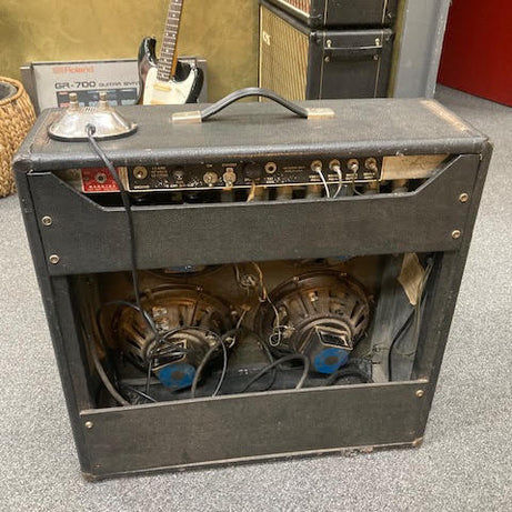 Vintage 1969 Fender Super Reverb Drip-Edge Silverface amplifier