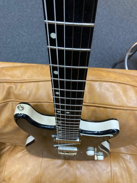 DeluxeTone Cosmopolitan Duo "Sweet Tuxedo" Custom guitar w/ hardcase