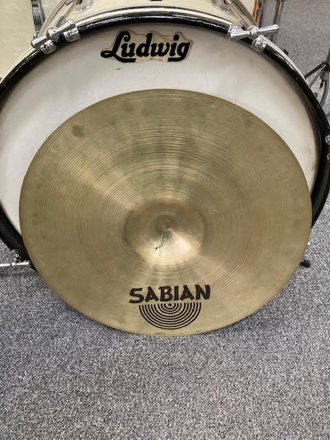 Sabian Hand Hammered 18 thin crash (preowned)