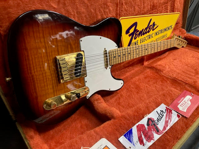 Fender Telecaster 1996 50th anniversary w/ Fender tweed case + candy