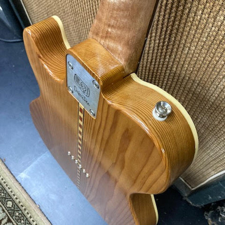 Deluxetone Mexi-Cali Radiola Duo Custom Electric guitar w/hardcase