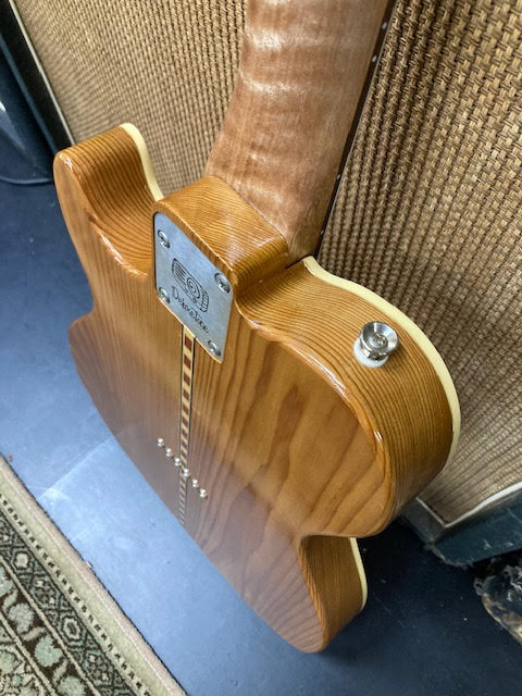 Deluxetone Mexi-Cali Radiola Duo Custom Electric guitar w/hardcase