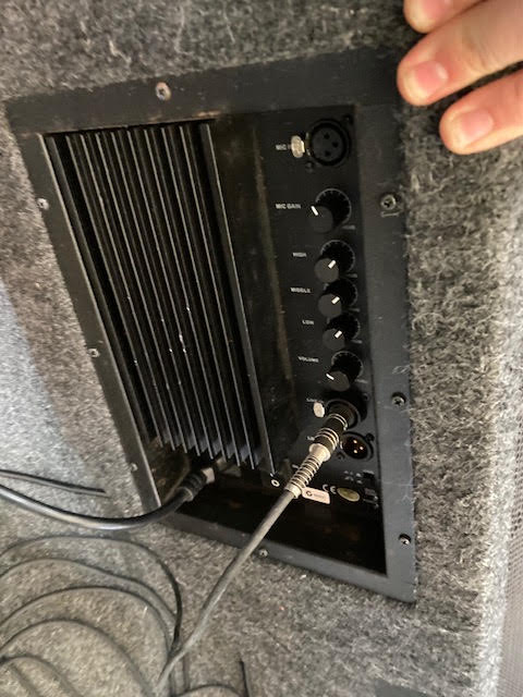 Alto Elvis 12MA powered wedge (preowned)